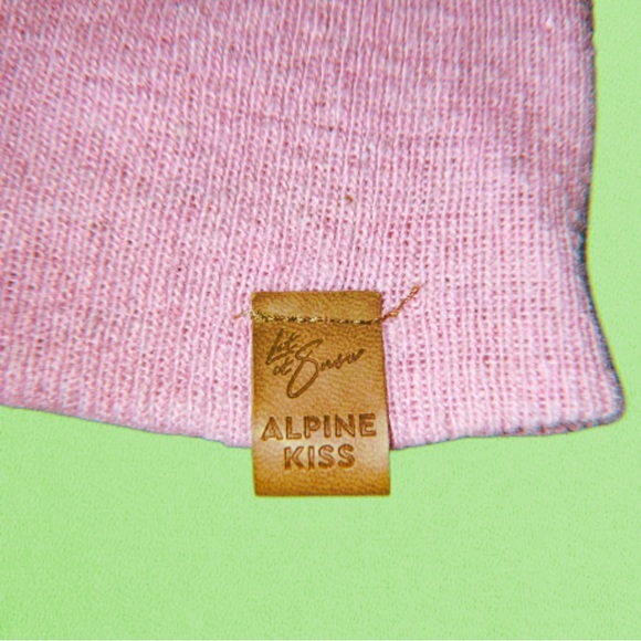 New W/O Tags Alpine Kiss Pink Beanie (One Size) - Picture 4 of 5